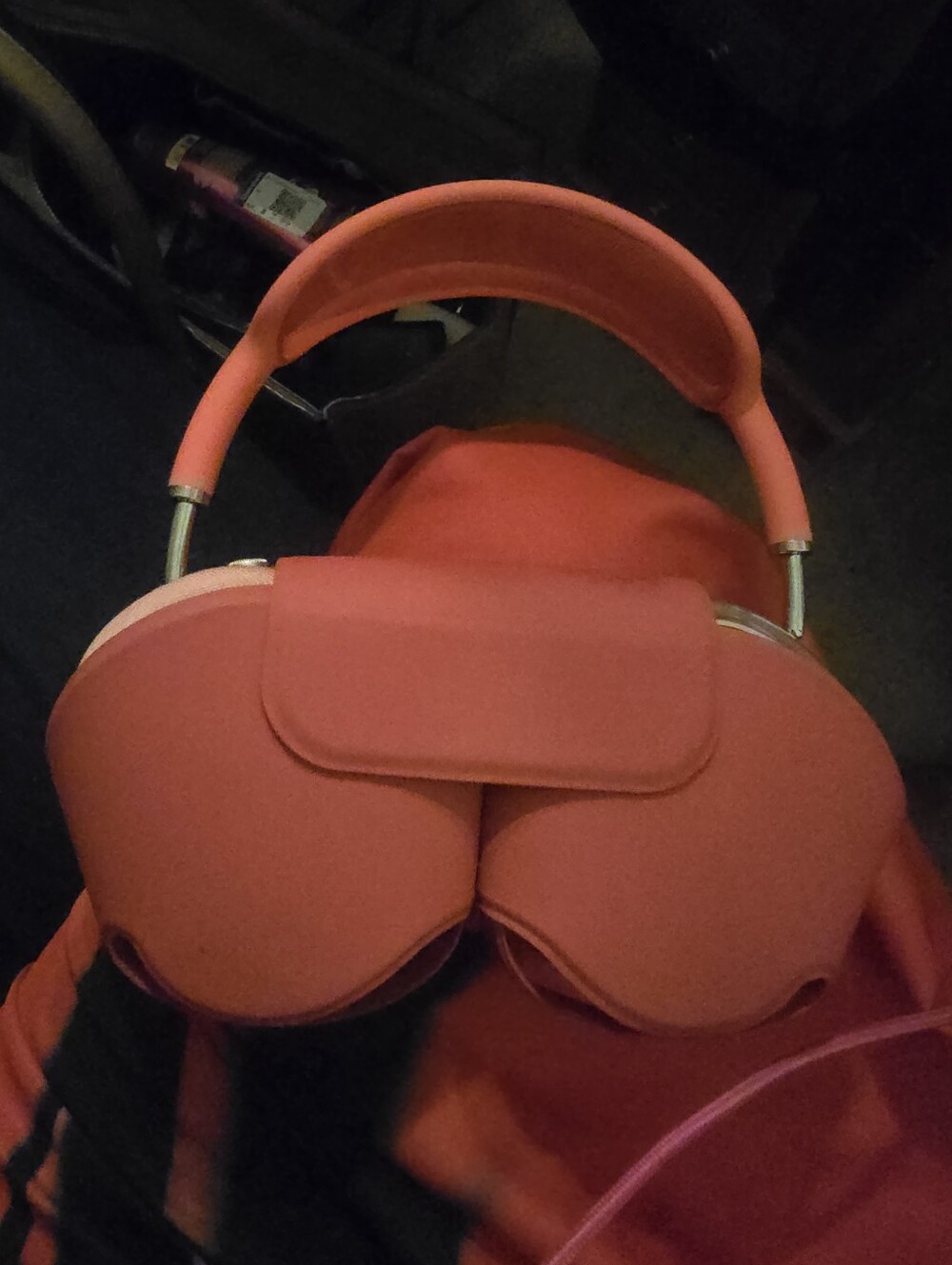 Apple Over-Ear Headphones Pink/Coral